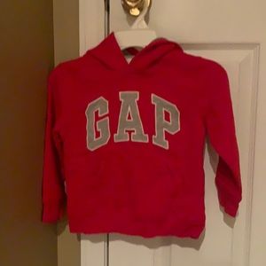 Boys size 4 toddler red GAP hoodie